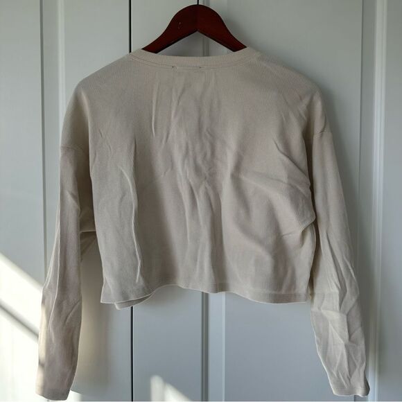 Forever 21 Cream Henley Long Sleeve Crop Tee - Picture 3 of 4